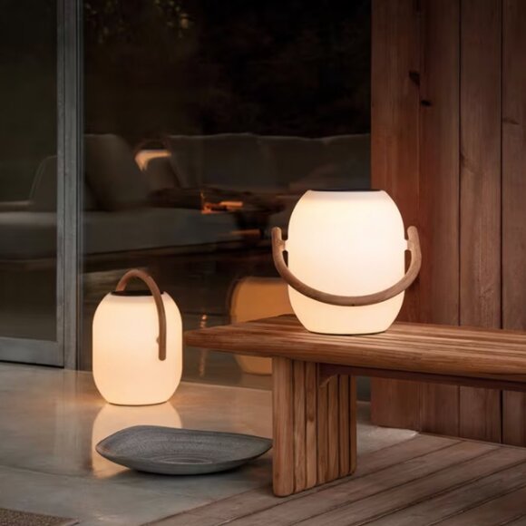 GLOSTER Outdoor Solar Lantern - Picture 4 of 4